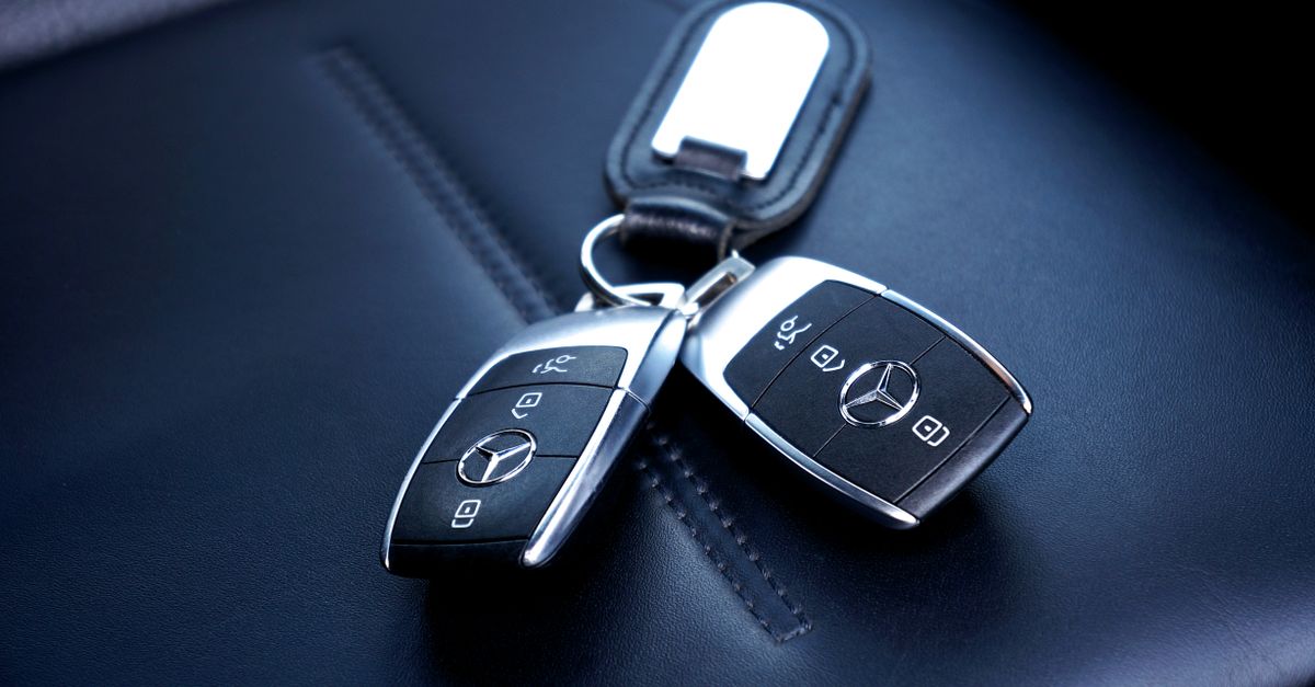 Toyota car key fob — Top Prime Locksmith