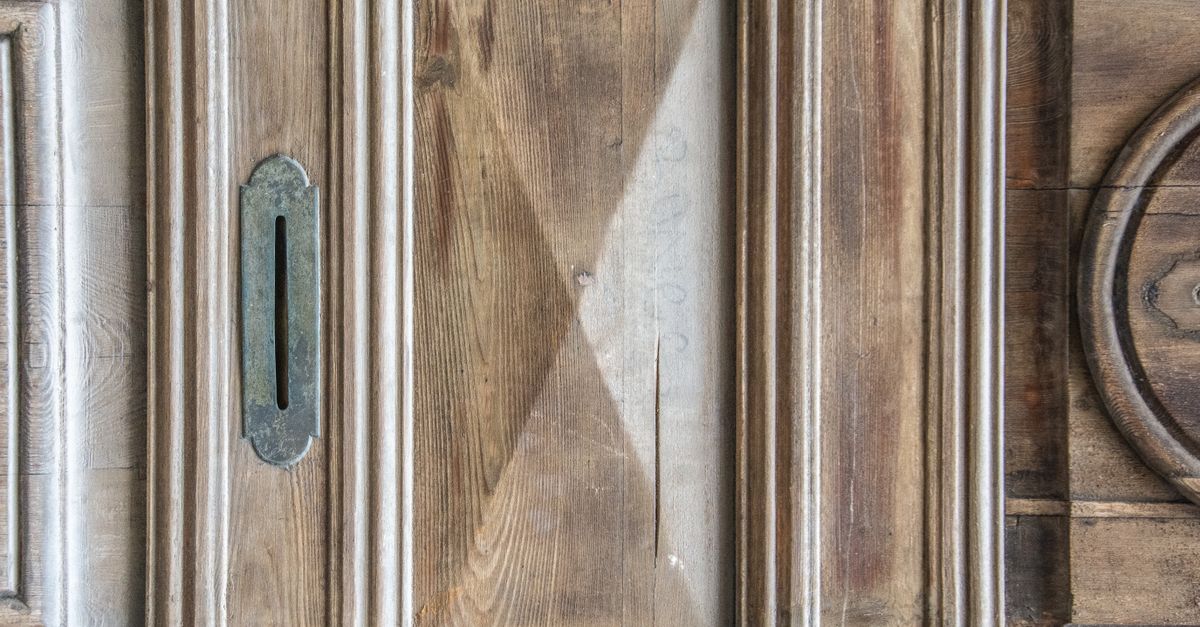 front door lock key — Top Prime Locksmith